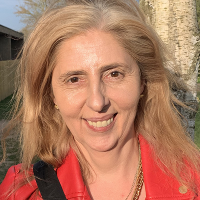 Mrs Anna Karyjewska